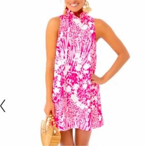 Tuckernuck Blythe dress in hot pink with white flowers